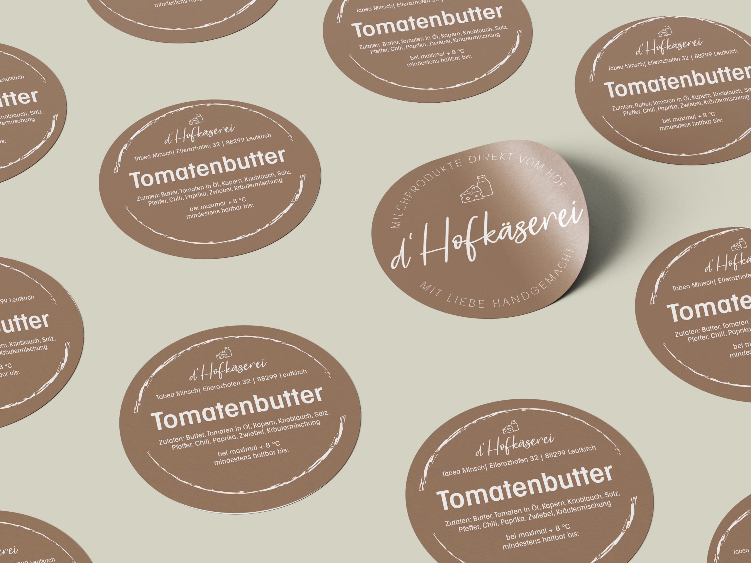 Free_Round_Sticker_Mockup_6